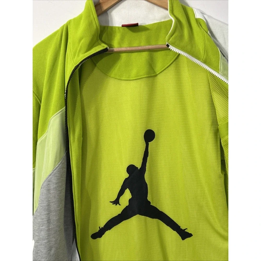 RARE Air Jordan Men's Full Zip Track Jacket World Map Continents Graphics 256103